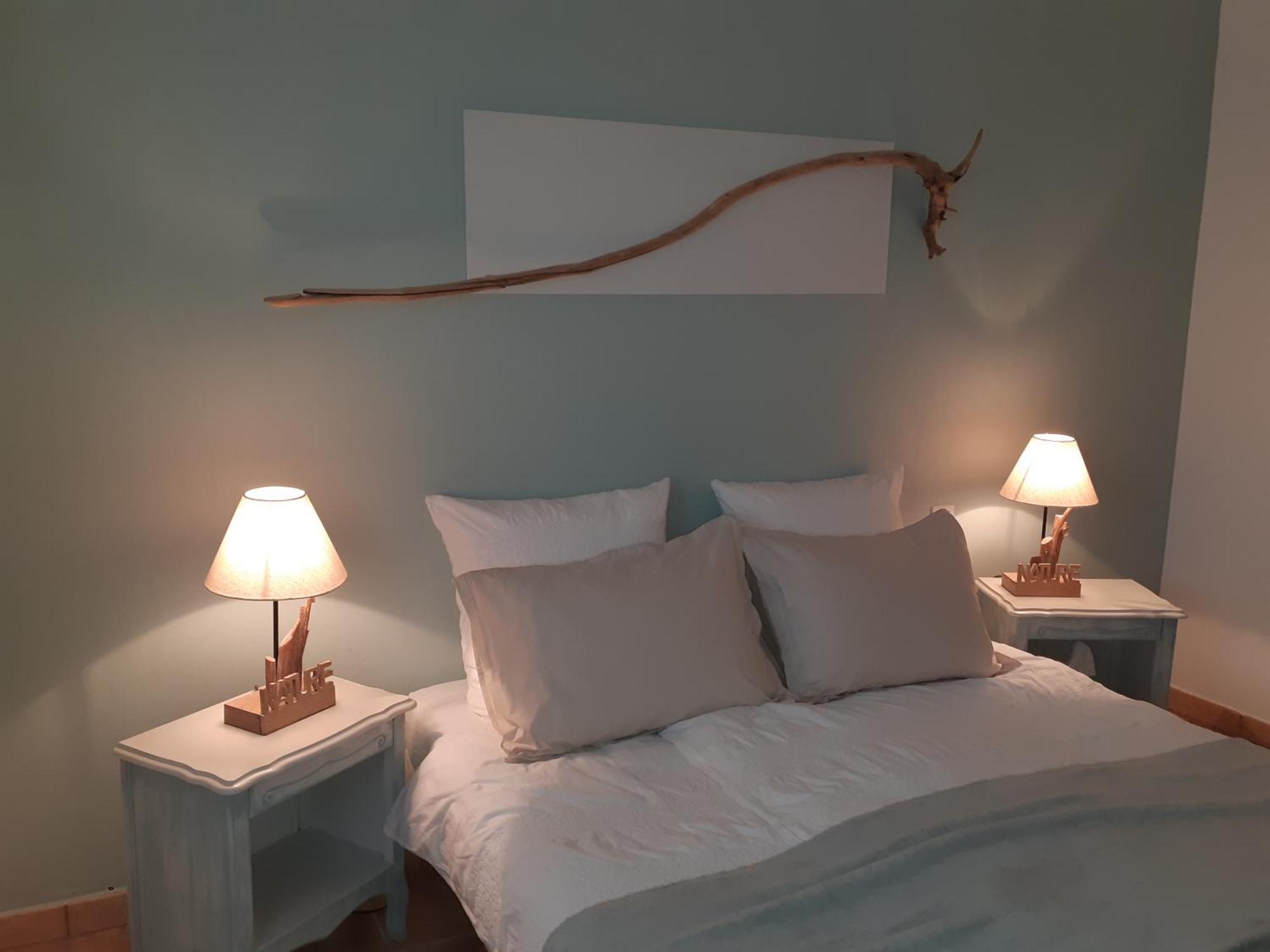 Chambres D'Hotes, B&B La Musardiere Alba-la-Romaine ภายนอก รูปภาพ