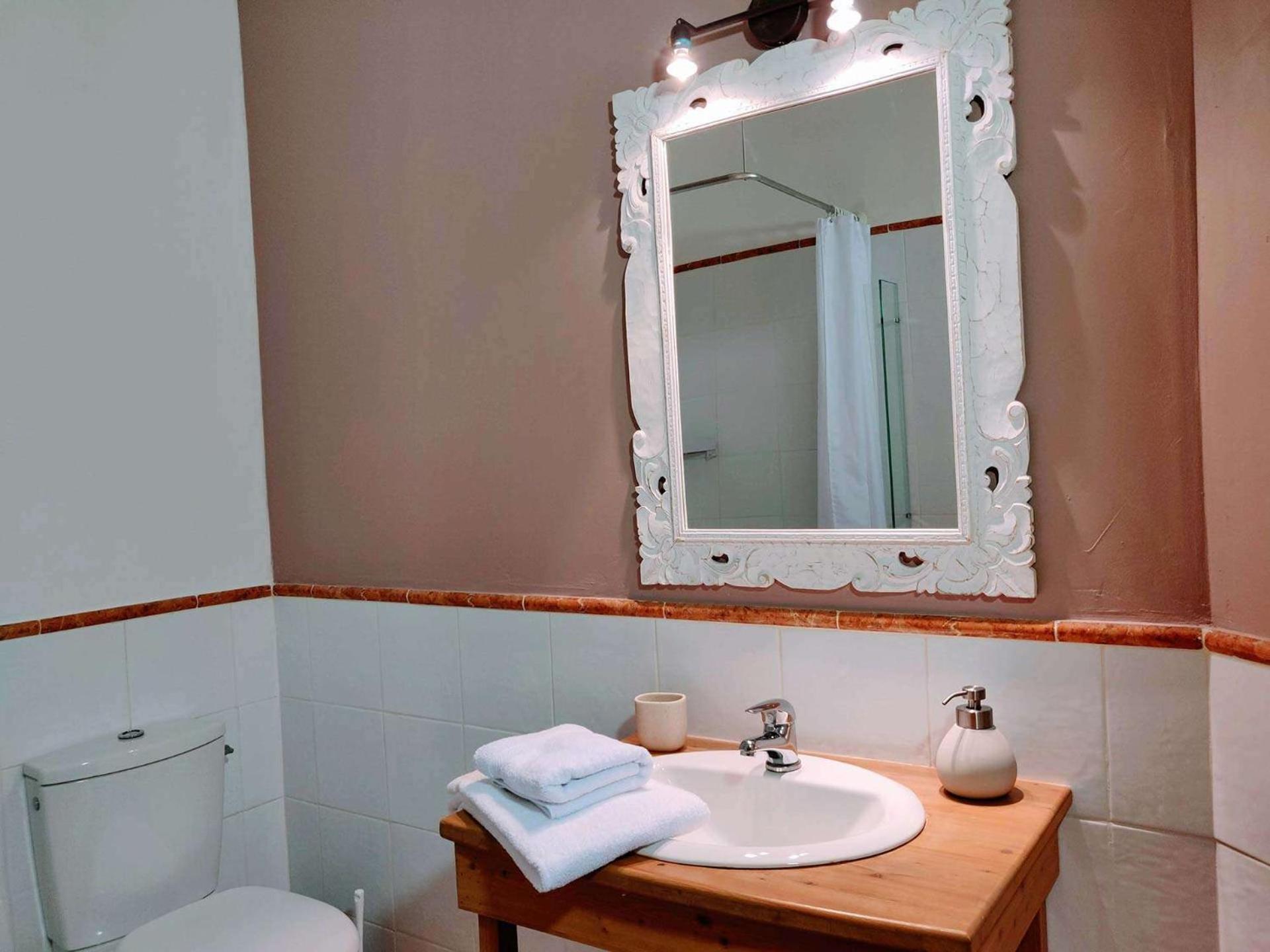 Chambres D'Hotes, B&B La Musardiere Alba-la-Romaine ภายนอก รูปภาพ